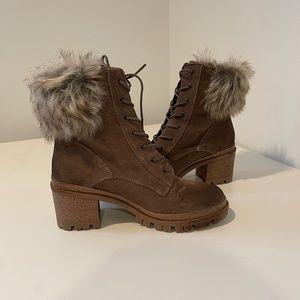 Boots size 7.5